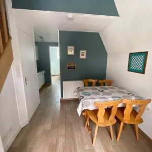 Appartement Duplex Au Calme Jardinet, Plescop